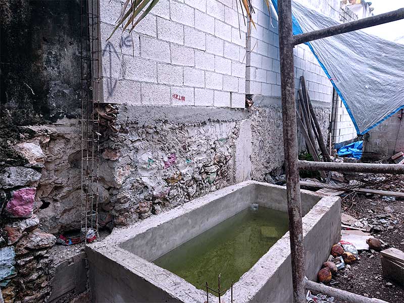 cistern, or water-holding tank