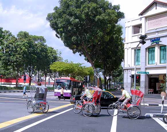 street scene in singapore